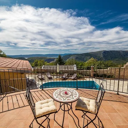 Villa Hacienda *