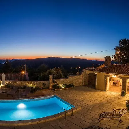 Hacienda Villa
